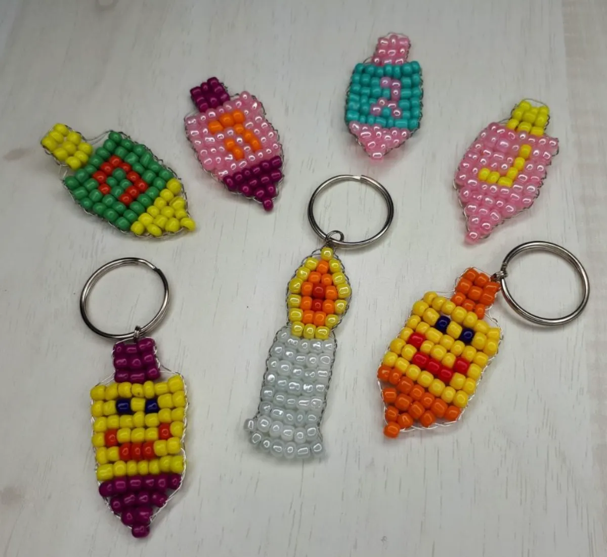 ערכות יצירה לחנוכה עם תמר דנחי